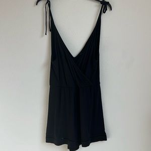 NWT Topshop Petite Black Sleeveless V-Neck Boho Romper